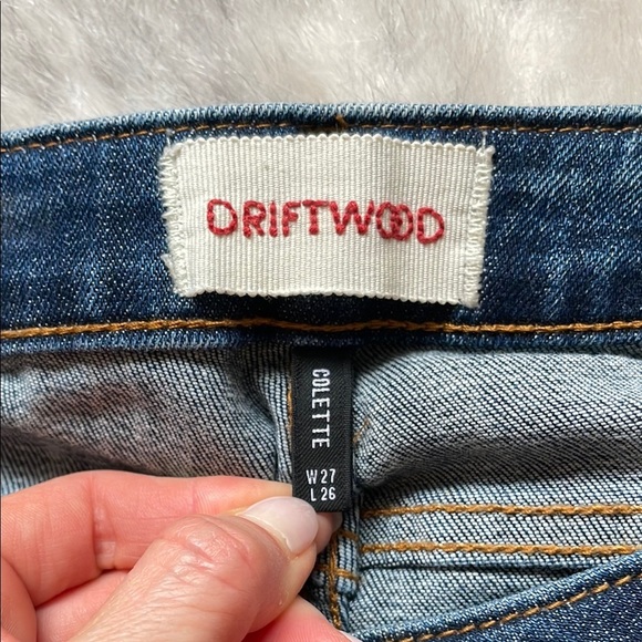 Driftwood Blue Jeans - Picture 6 of 8